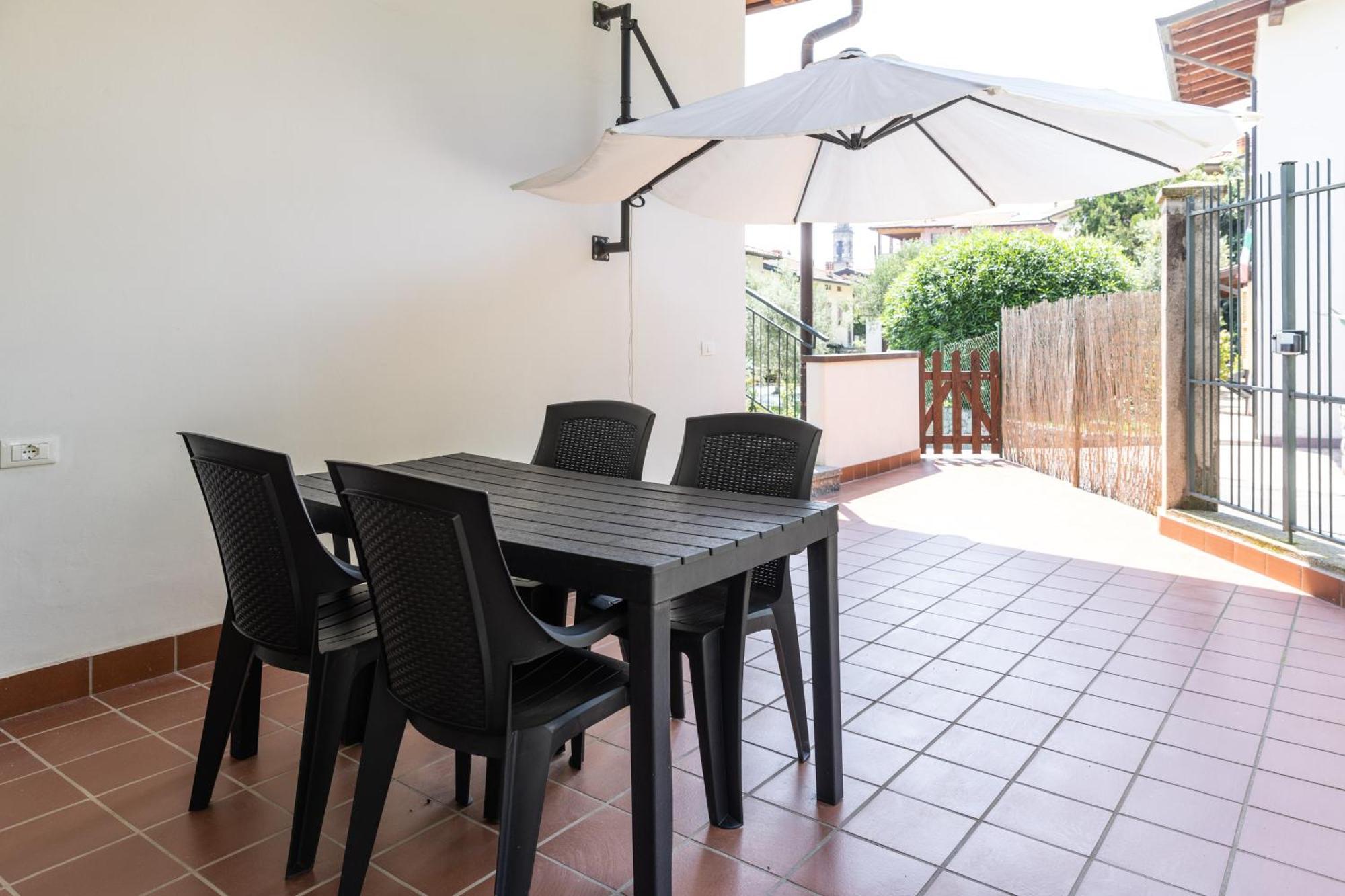 Iseolakerental - L'Uliveto Di Bea Predore Exterior foto